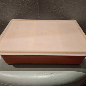 TupperCraft TupperWare 1421-4 Orange Tackle Box Craft Box Sewing Box 9"x13"